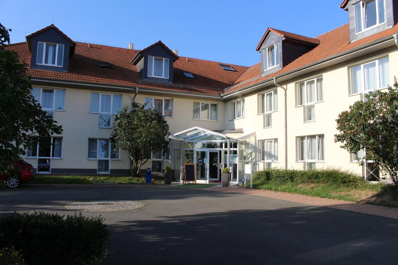 Hotel Ilmtal Mellingen المظهر الخارجي الصورة